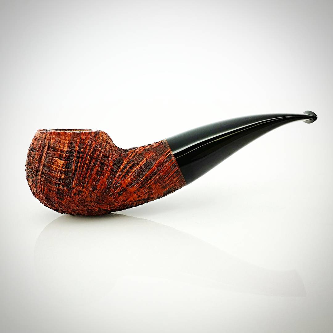 My author entry for the #GreaterKansasCityPipeClub #NorthAmericanPipeCarvingContest.

If you have not already, go to the main page of the club: http://www.gkcpipeclub.com to purchase tickets to win the amazing 7-day pipe set. Who knows, this pipe might be part of the set!